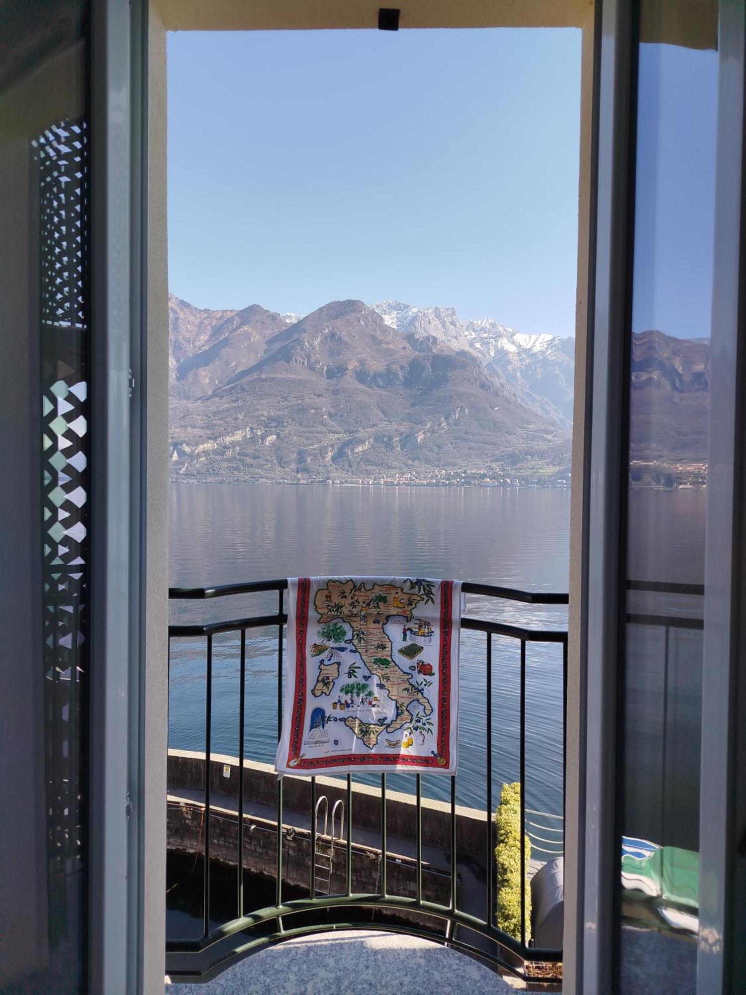 Domus Graziana - Lake Front Oliveto Lario Bagian luar foto